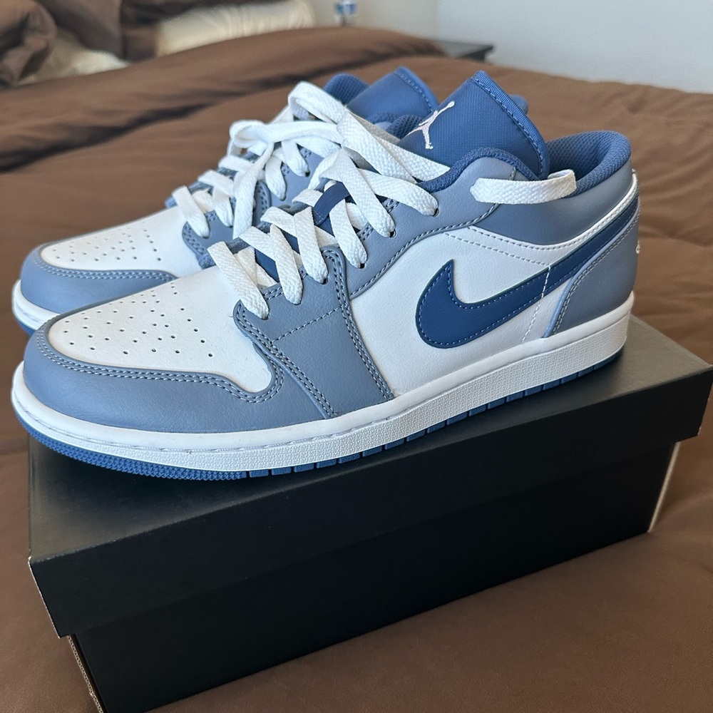 Jordan 1 low Ashen Slate